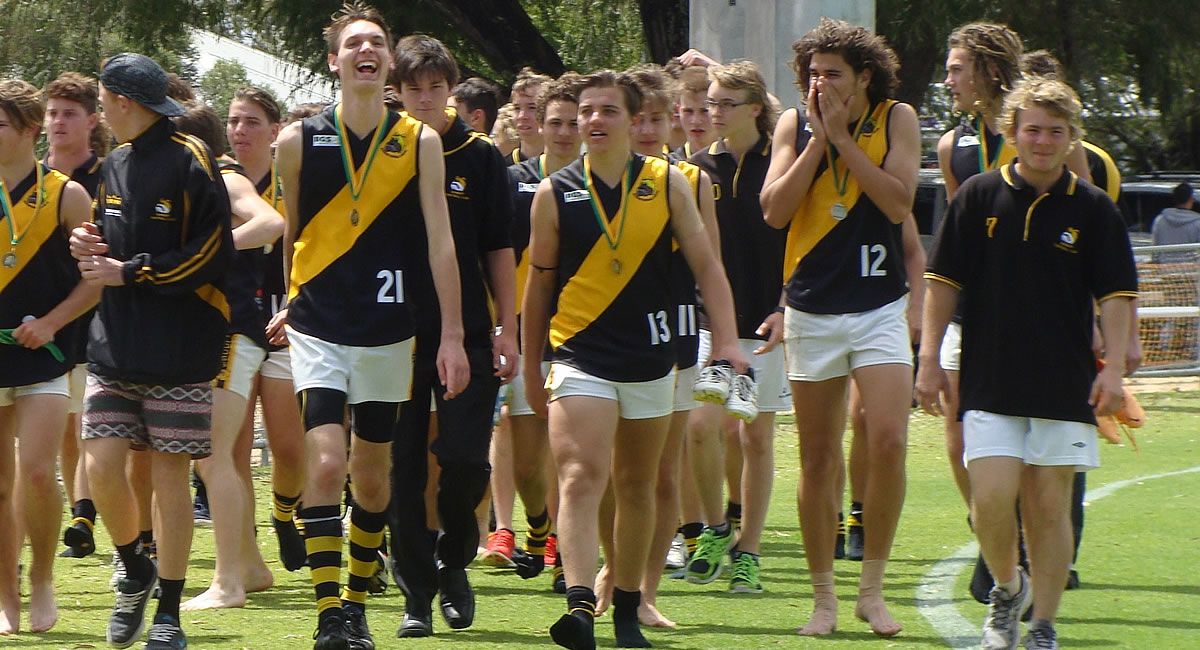 Troy Holland Colts coach for 2017